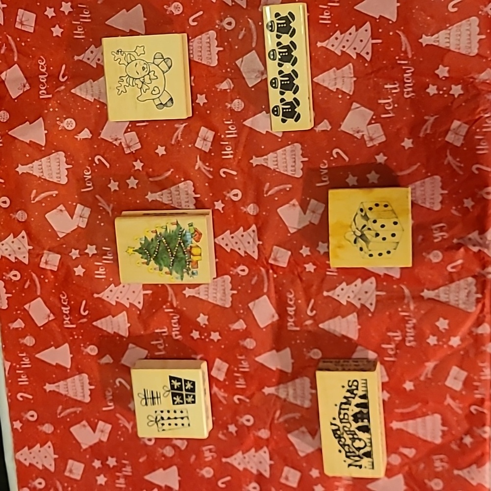 CHRISTMAS HOLIDAY STAMPS - Picture 3 of 9